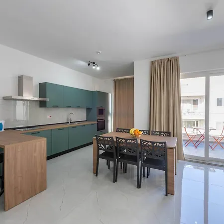Swieqi 3bdr New Flat 4