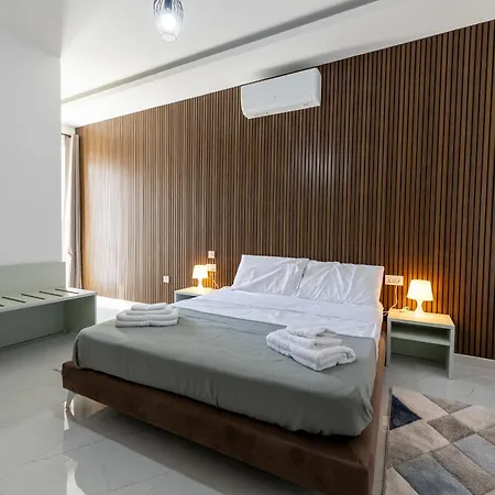 דירה Swieqi 3bdr New Flat 4 *